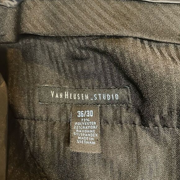 Van Heusen Studio Men Grey Slacks w/ Light White Stripes Size 36x30 - Picture 11 of 11